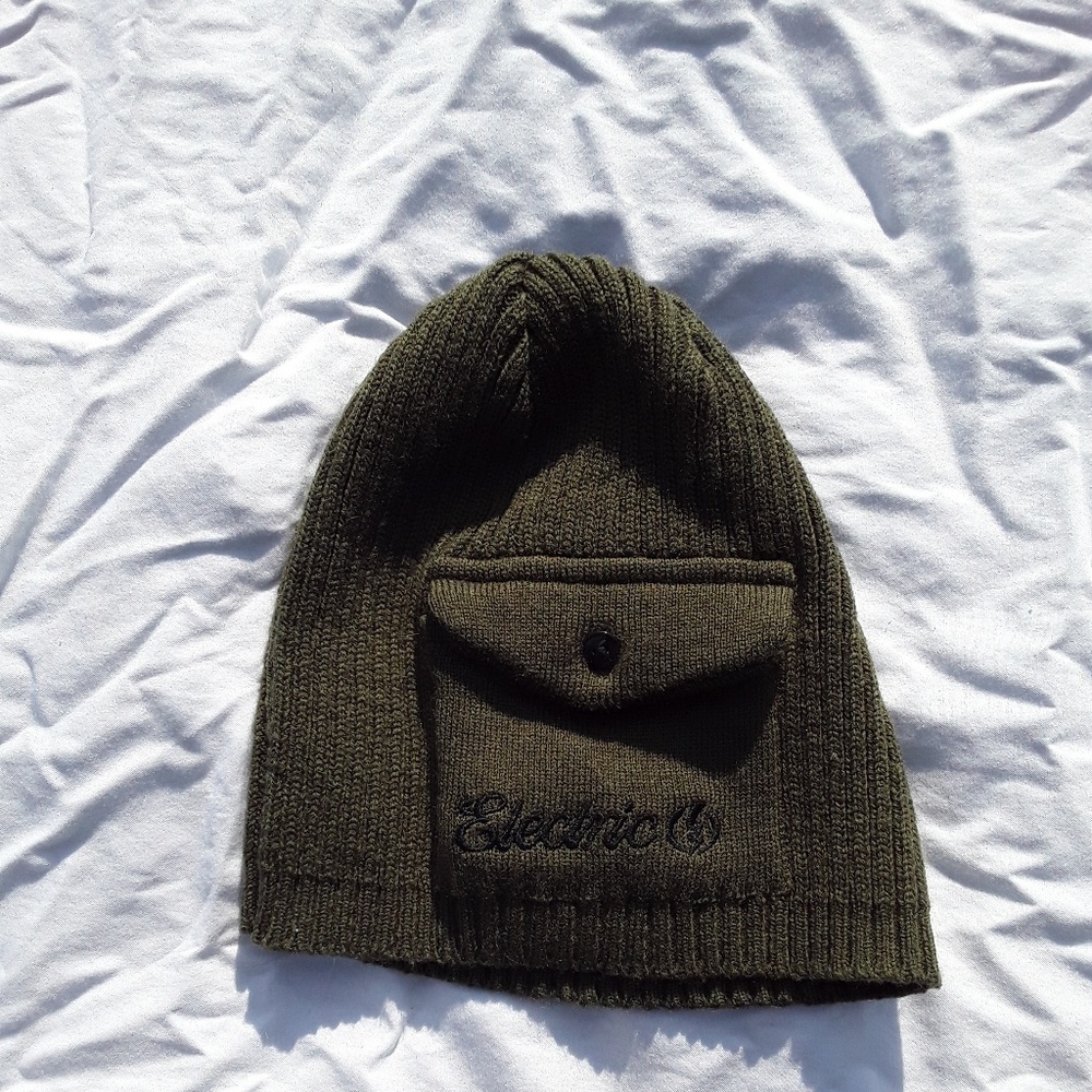 Electric sunglasses beanie